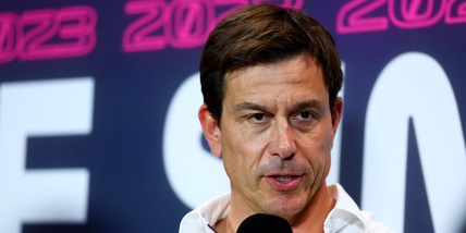 Ferrari, Wolff accende la sfida: “Faremo il massimo per batterla”