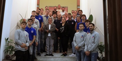 Il Cuneo Volley avvolto da un’atmosfera orientale con Torii