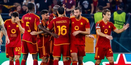 Mourinho e Roma-Servette: "Primo tempo orribile. Quando non c'è Dybala..."