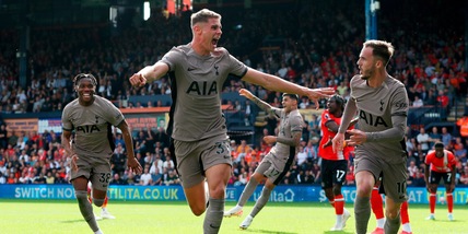 Tottenham in 10, ci pensa Van de Ven: Postecoglou primo in Premier