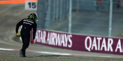 Hamilton, GP del Qatar infinito: è di nuovo sotto accusa e a rischio penalità