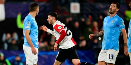 Sarri: "Lazio, siamo con l'acqua alla gola. Con questo atteggiamento..."