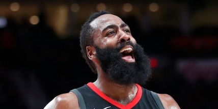 Mercato Nba, Harden ai Clippers: i dettagli sul maxi scambio con i Sixers