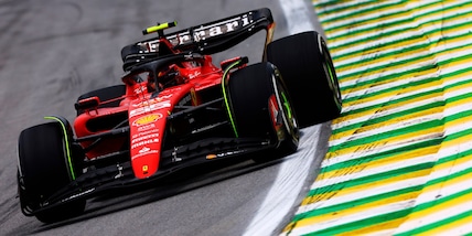 F1, doppietta Ferrari nelle FP1 del Brasile. Sainz davanti a Leclerc