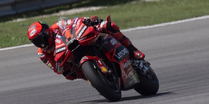 Bagnaia terzo in Malesia, allunga su Martin. Vince Bastianini