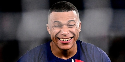 Mbappé dribbla il contratto col Psg e punta Luis Enrique: "Non ho bisogno che lui..."