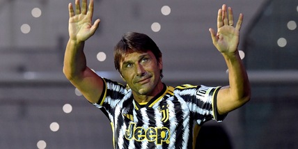 Conte corteggia la Juve: "Puoi sognare di sposarti un'altra volta, ma..."
