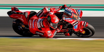 Bagnaia secondo in qualifica a Valencia. Martin sesto, Vinales in pole