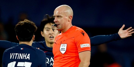 Rigore Psg, furia Newcastle: Marciniak richiamato al Var, la decisione Uefa