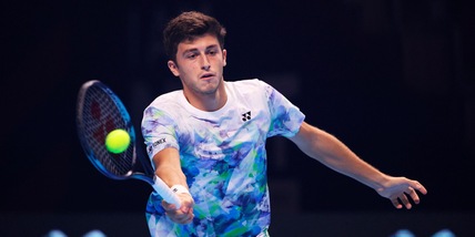 Nardi vince il derby Next Gen ATP Finals con Cobolli ma vanno fuori entrambi