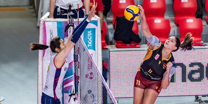 Scandicci deve soffrire cinque set per espugnare Roma