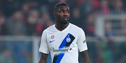 Inter, il ballo delle punte: Thuram sì, Sanchez nì