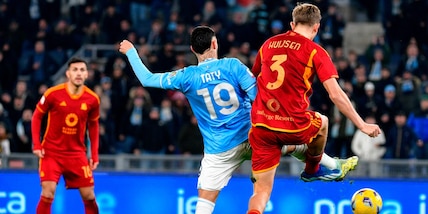 Lazio, ora Juve o Frosinone? Huijsen ingenuo, Roma ko. Caos totale nel finale