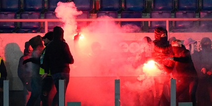 Lazio-Roma, arrestato 42enne laziale per lancio petardo e lesioni gravi: i dettagli