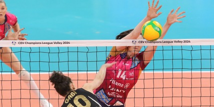 Champions League: ko indolore per Milano che va comunque ai quarti