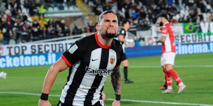 Pedro Mendes show, rimonta Ascoli: da 0-2 a 2-2 contro il Bari