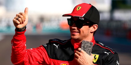 F1, Leclerc rinnova con la Ferrari e rilancia la sfida a Verstappen: i bookie quotano il sogno Mondiale