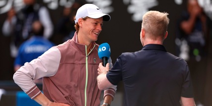 Sinner, retroscena su Djokovic: “Ho imparato tutto da quella partita”