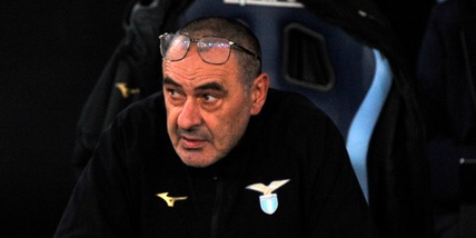 Lutto per Sarri: il tecnico lascia subito l’Olimpico dopo Lazio-Napoli