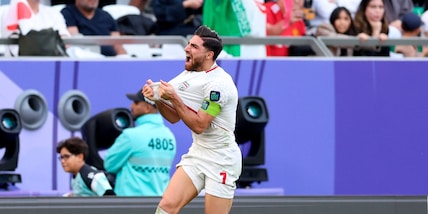 Giappone fuori a sorpresa: Coppa d'Asia, Iran e Qatar in semifinale