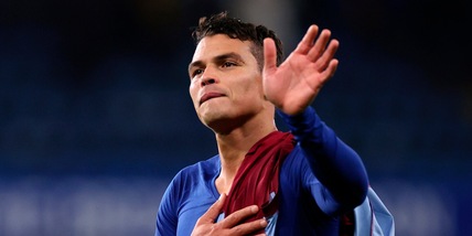 Thiago Silva, la moglie "esonera" Pochettino: il messaggio al Chelsea