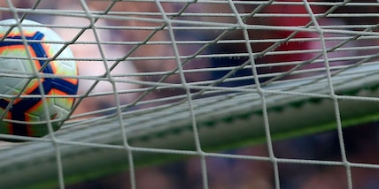 Calcio ed economia: il pallone italiano perde 1 mld l'anno