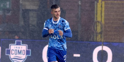Strefezza trascina il Como al 2° posto, Brescia sconfitto