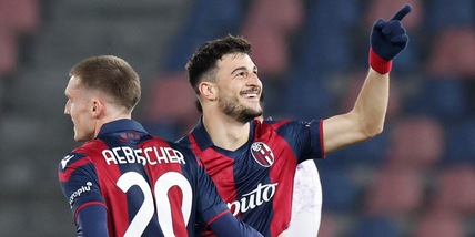 Delirio Bologna, 2-0 alla Fiorentina: agganciata la zona Champions