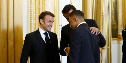 Mbappé e il labiale di Macron: siparietto durante la cena all'Eliseo