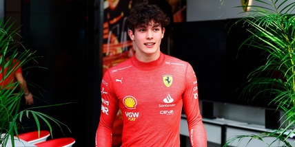 Bearman, chi è la giovane promessa Ferrari: tutto sul sostituto di Sainz