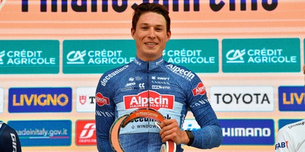 Philipsen, il jet della Milano-Sanremo lo manda Van Der Poel