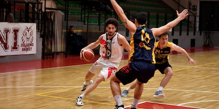 Collegno Basket vende cara la pelle contro L’Olimpia Legnaia