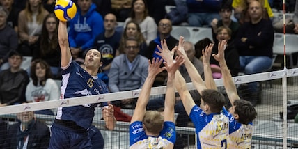 Super Ravenna, la Tinet crolla sotto i colpi di Bovolenta e Orioli