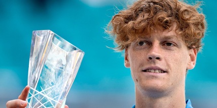 Malagò: "Sinner sta riscrivendo la storia”. Portabandiera a Parigi? Per i bookie...