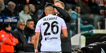 Cagliari-Juve, fischia CalVARese: la gomitata ad Alcaraz è da rigore