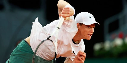 Sinner infortunato, si ritira da Madrid: "Nei prossimi giorni farò altri test"