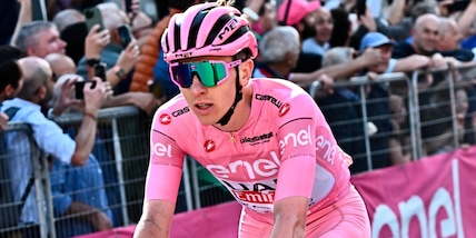Giro d'Italia, Pogacar prepara il primo colpo da ko