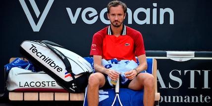 Internazionali, anche Medvedev è fuori: il programma dei quarti