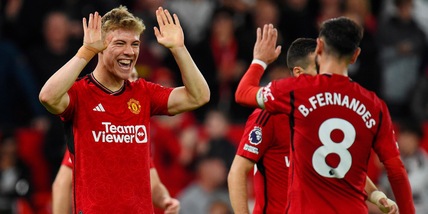 Lo United batte il Newcastle e lo agguanta. De Zerbi battuto dal Chelsea