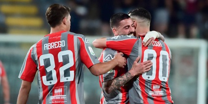 Pronostico Catanzaro-Cremonese, chi è favorito secondo i bookie? Ecco le quote