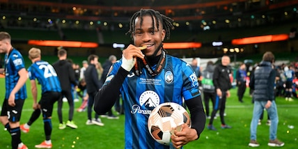 Barcellona stregato da Lookman: Deco e Krkic in tribuna a Dublino