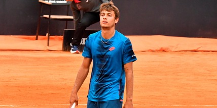 Cobolli ko a Ginevra: Ruud rimonta, annulla un match point e vola in finale