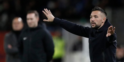 Farioli: "L’Ajax è storia e tradizione, allenarlo è una responsabilità"