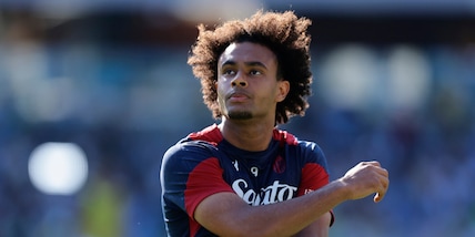 Zirkzee, non solo Milan: "Obiettivo primario di un club di Premier League"