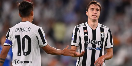 Chiesa flirta con la Roma: Dybala lo aspetta, De Rossi lo chiama. Juve, che fai?