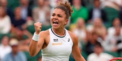 Paolini irreale a Wimbledon: è semifinale, Navarro travolta in meno di un'ora!