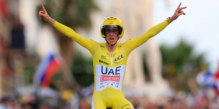 Pogacar, il marziano giallo: come Pantani nel 1998. Il contratto...