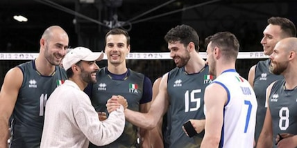 Olimpiadi: Marco Mengoni a Parigi per l'Italia del volley