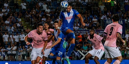 Brescia all'ultimo respiro, il Palermo si arrende al 90' per il gol di Adorni