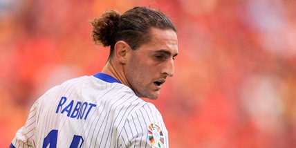 "Rabiot al Barcellona, ma serve l'assist della Nike" "Rabiot al Barcellona, ma serve l'assist della Nike"